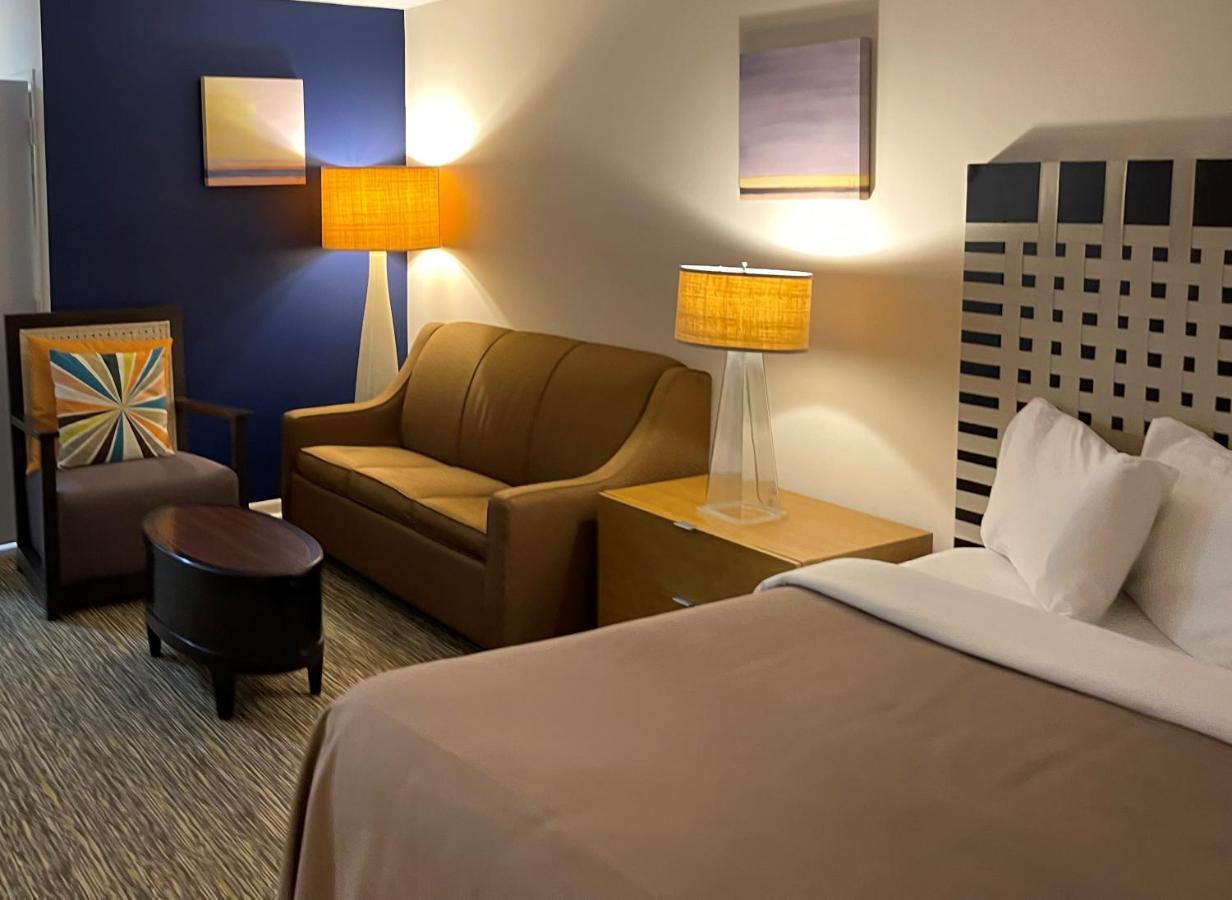 Camp Inn Lodge Oscoda Экстерьер фото