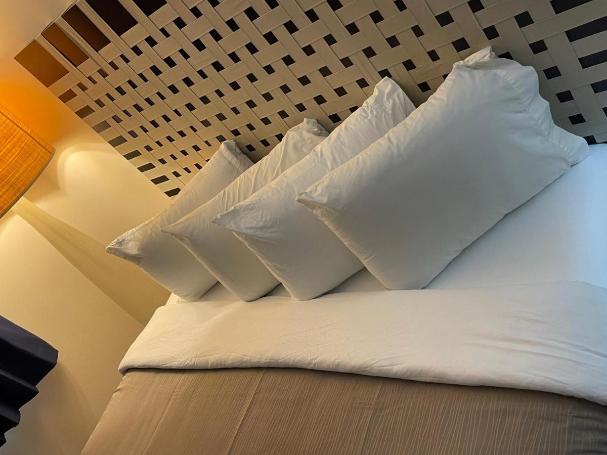 Camp Inn Lodge Oscoda Экстерьер фото