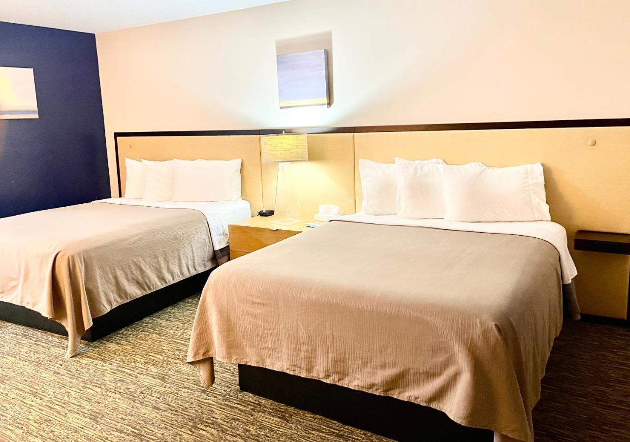 Camp Inn Lodge Oscoda Экстерьер фото