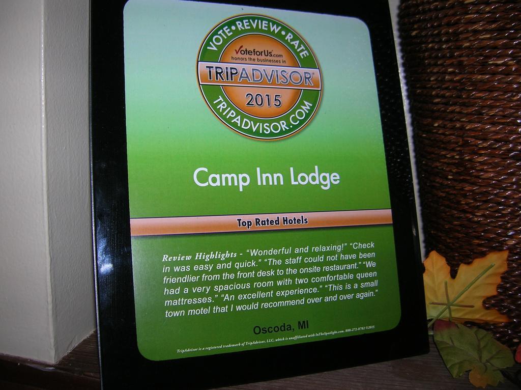 Camp Inn Lodge Oscoda Экстерьер фото